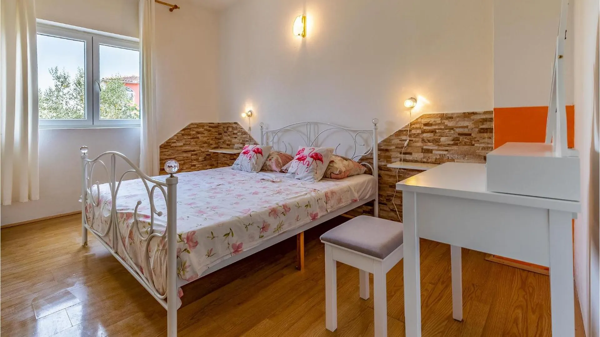Holiday home Nice Home In Liznjan With Kitchen Sisan Croatia