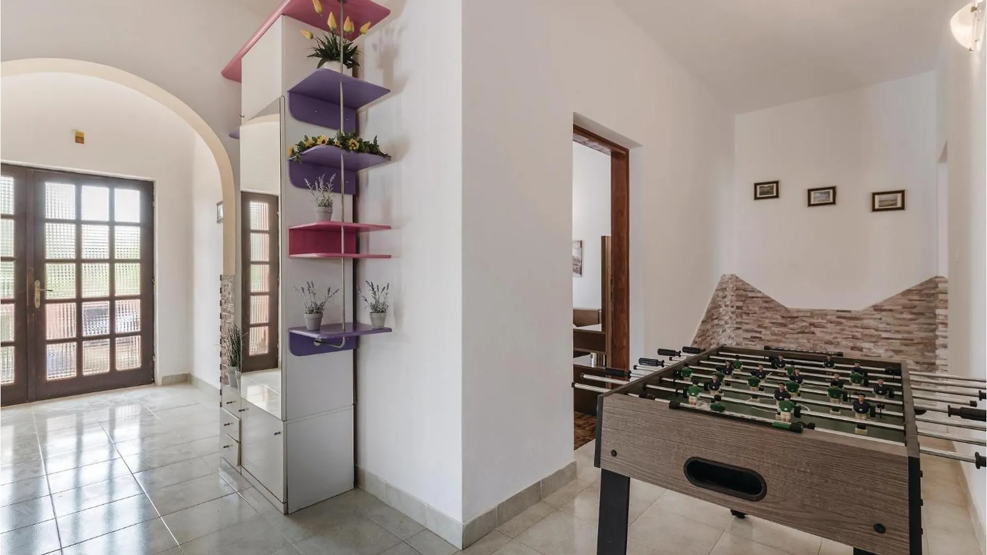 Nice Home In Liznjan With Kitchen Sisan Holiday home